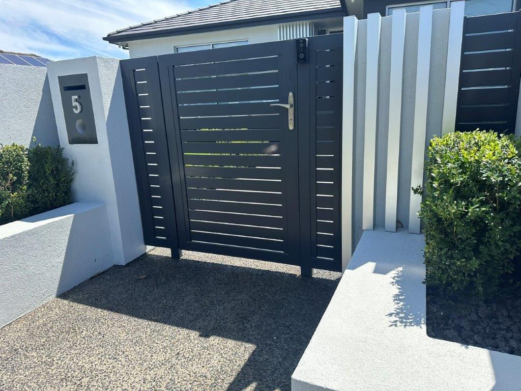 Slat Railing Horizontal Slat Fence DIY: Slat Railing Projects Via Kitka And The
